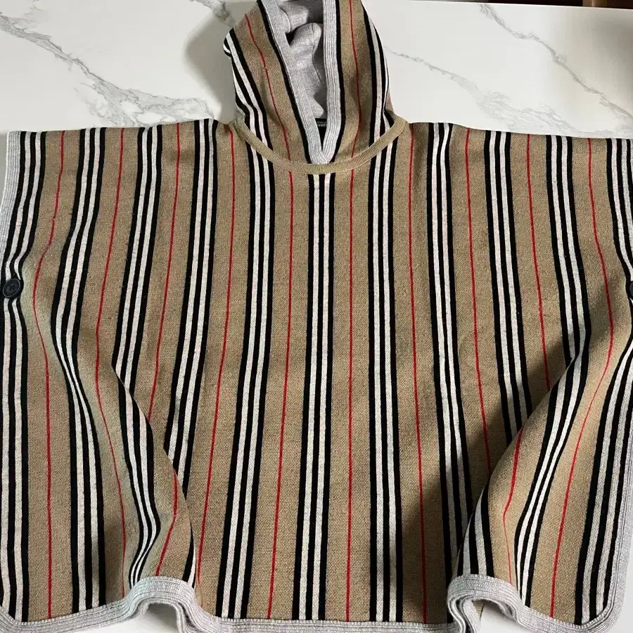 Burberry Kids Knit Cape L on Bunjang Global