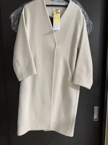 IENA MANTECO 노카라 코트