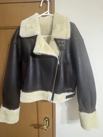 MURUA 아우터