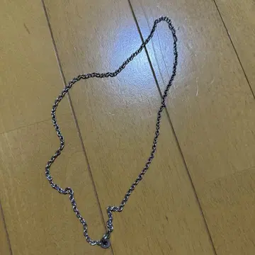 실버 스테인리스 체인 목걸이
