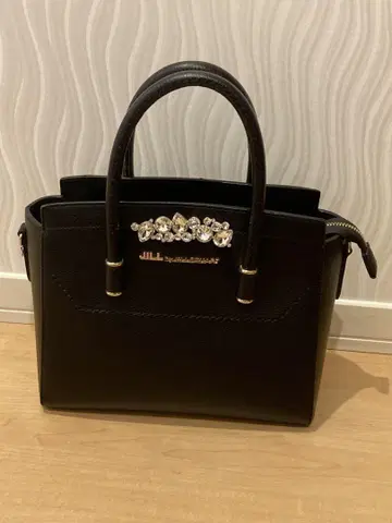 JILL by JILL STUART 블랙 핸드백