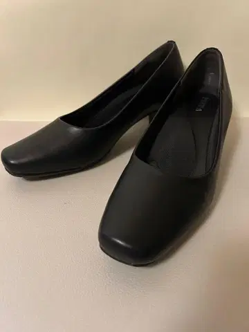 고급 기성복 펌프스 5cm 힐 블랙 3E