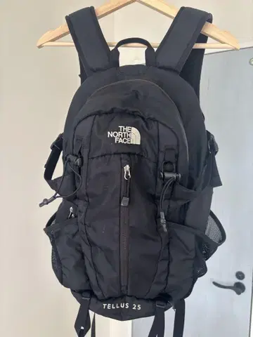 THE NORTH FACE TELLUS 25 블랙 백팩