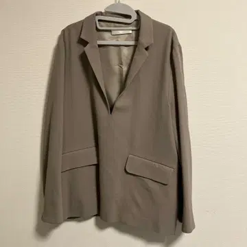 에토센스 풀오버 자켓