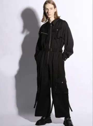 HARE ZIP 점프 수트 블랙