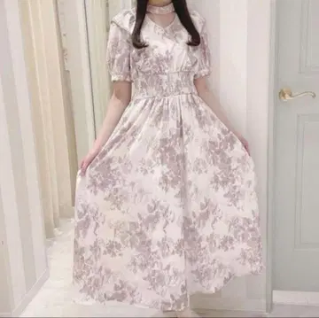 [ 가격 인하 ] evelyn 꽃무늬 초커 원피스 반팔 핑크