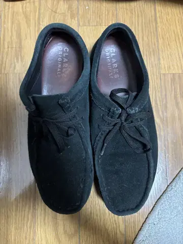CLARKS GORE-TEX 블랙 스웨이드 신발