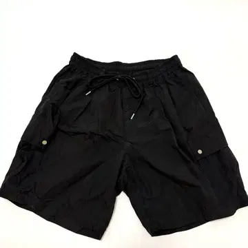 CARORE 카로리 블랙 숏팬츠 나일론 사이즈 L