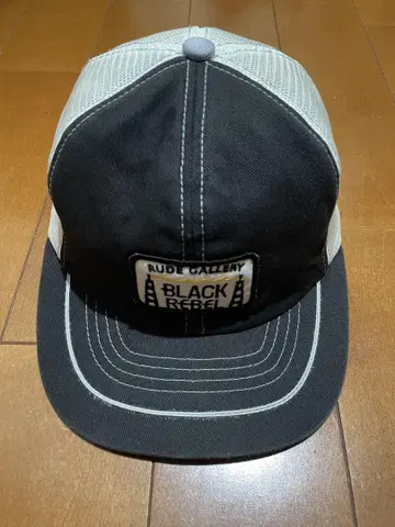 루드 갤러리 블랙 라벨 메쉬 캡 캡 모자 구제 의류