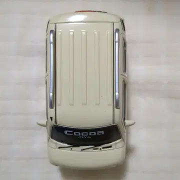Cocoa Mira 풀백카 크림색