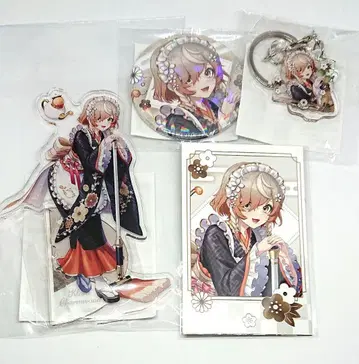 클라라 참 우드 니지산지 Denauth 1st 아크릴 스탠드 캔뱃지 3