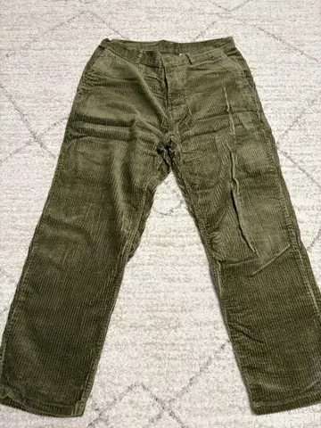 저널 스탠다드 올리브 그린 코듀로이 팬츠