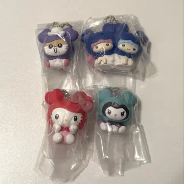 [가챠가챠] TWICE LOVELYS x SANRIO 마스코트 참