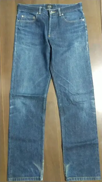 [ 새상품급 ] A.P.C. 청바지 NEWSTANDARD 데님 팬츠