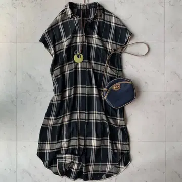하자품 ICB 체크 칼제 원피스 프렌치 슬리브 블랙 계열