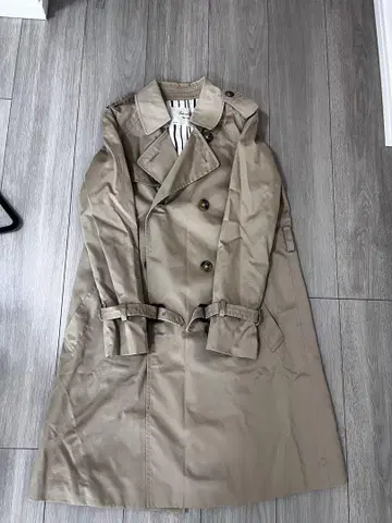 Spick and Span 트렌치코트