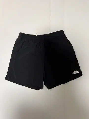 The North Face 블랙 숏팬츠