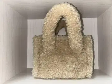 베이지 퍼 토트백