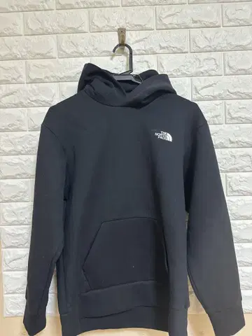 The North Face 블랙 후드티