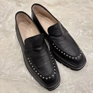 새상품급 긴자 카네마츠 스터드 로퍼 23cm
