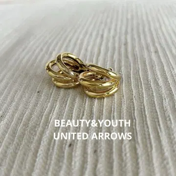 새상품급 미사용 BEAUTY&YOUTH 골드 후프 귀걸이