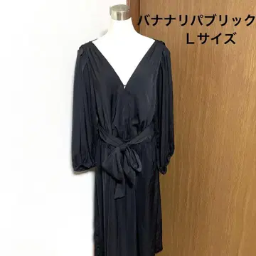 바나나리퍼블릭 블랙 롱 드레스 V넥