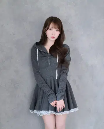 rosemuse Hoodie OP with shorts