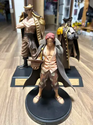 제일복권 원피스 샹크스 화이트 로저 세피아