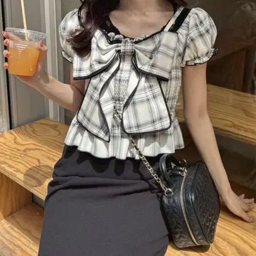 MAJESTIC LEGON 체인 달린 빅 리본 블라우스 아이보리