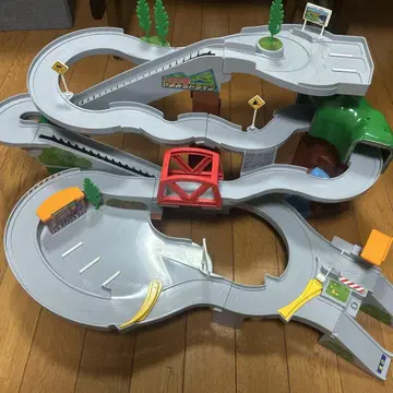 토미카 고갯길 산길 드라이브