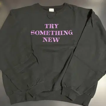 MOUSSY 영문 자수 트레이닝복