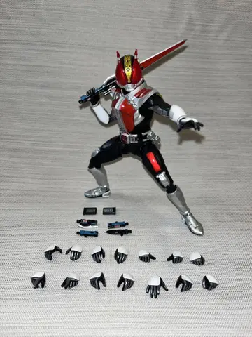S.H.Figuarts (진골조제법) 가면라이더 덴오 소드 폼