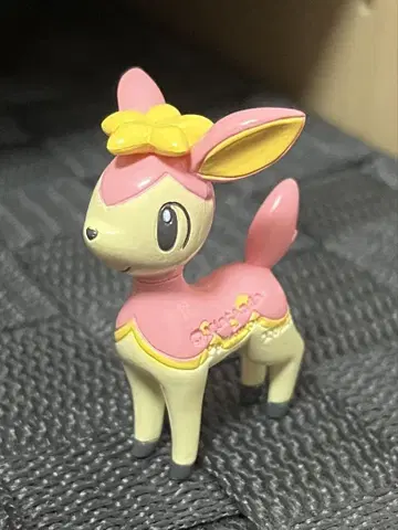 몬코레 시키지카