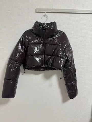 ZARA 크롭 다운 자켓 M 사이즈 브라운