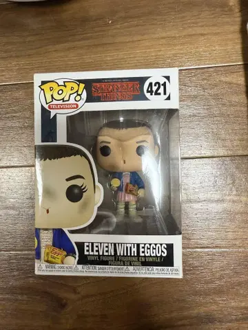 Stranger Things Eleven with Eggos 421