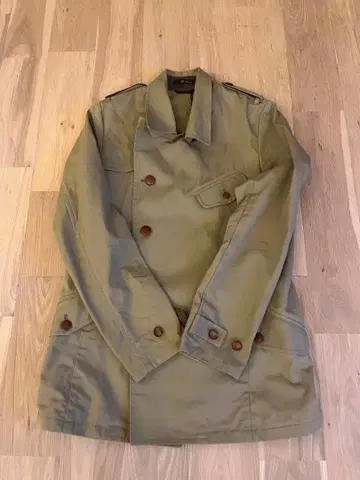 (최종 가격 인하) 올리브 그린 트렌치코트 더블 브레스트