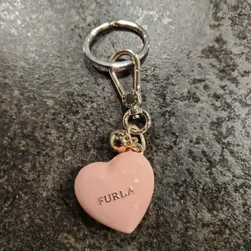 [ 미사용 새상품/최종 가격 인하 ] FURLA 하트 키링 핑크 훌라