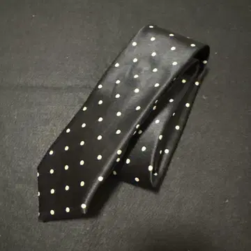 UNITED ARROWS 블랙 도트 넥타이 애로우즈