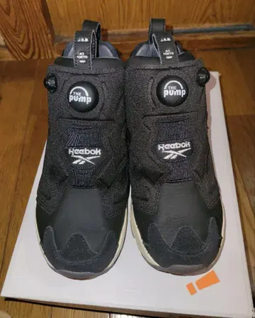 Reebok Pump Fury x JSB 23cm