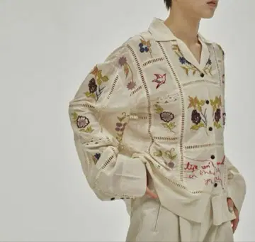 Embroidery Patchwork Shirts 비품