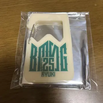 MAZZEL 류키 아크릴 카라비너
