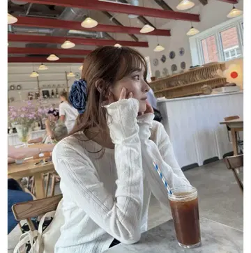 CARO Editions Rosie 헤어 클립 네이비 마루바야시 히로나