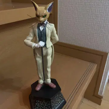 턱시도 고양이 피규어