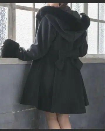 ROJITA 백리본 후디 코트