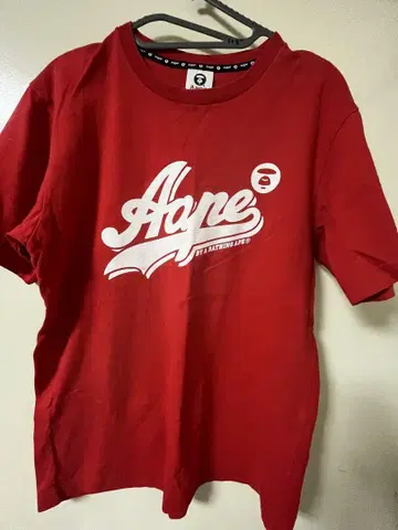 Aape 레드 T셔츠