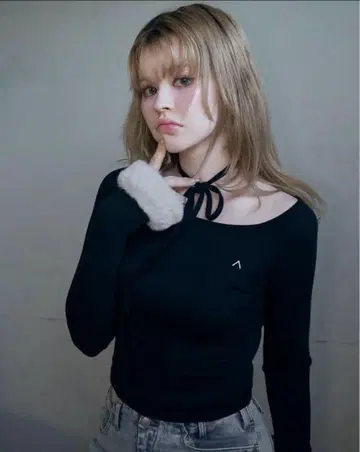 andmary Ravi fur tops black