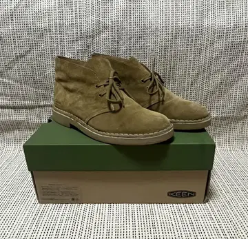 Clarks 클락스 처카 부츠 디저트 스웨이드