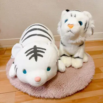 니프레루 화이트 타이거 봉제 인형 오넴 쿠션