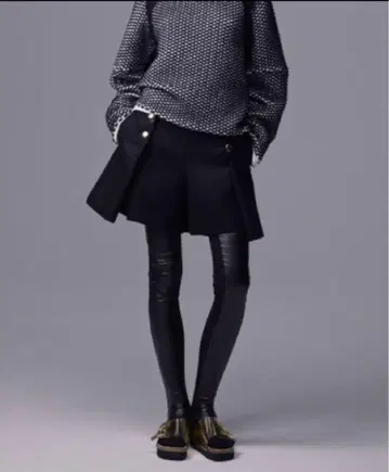 sacai 인조 가죽 니하이 삭스