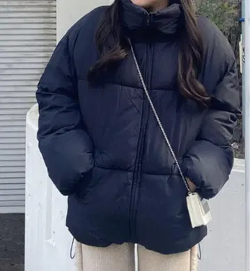 블랙 다운 자켓